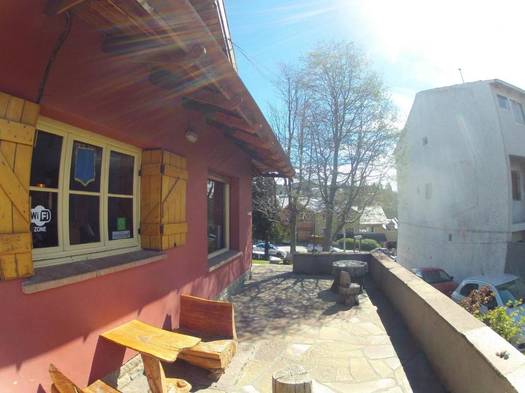 Hostel Achalay San Carlos de Bariloche Exteriör bild